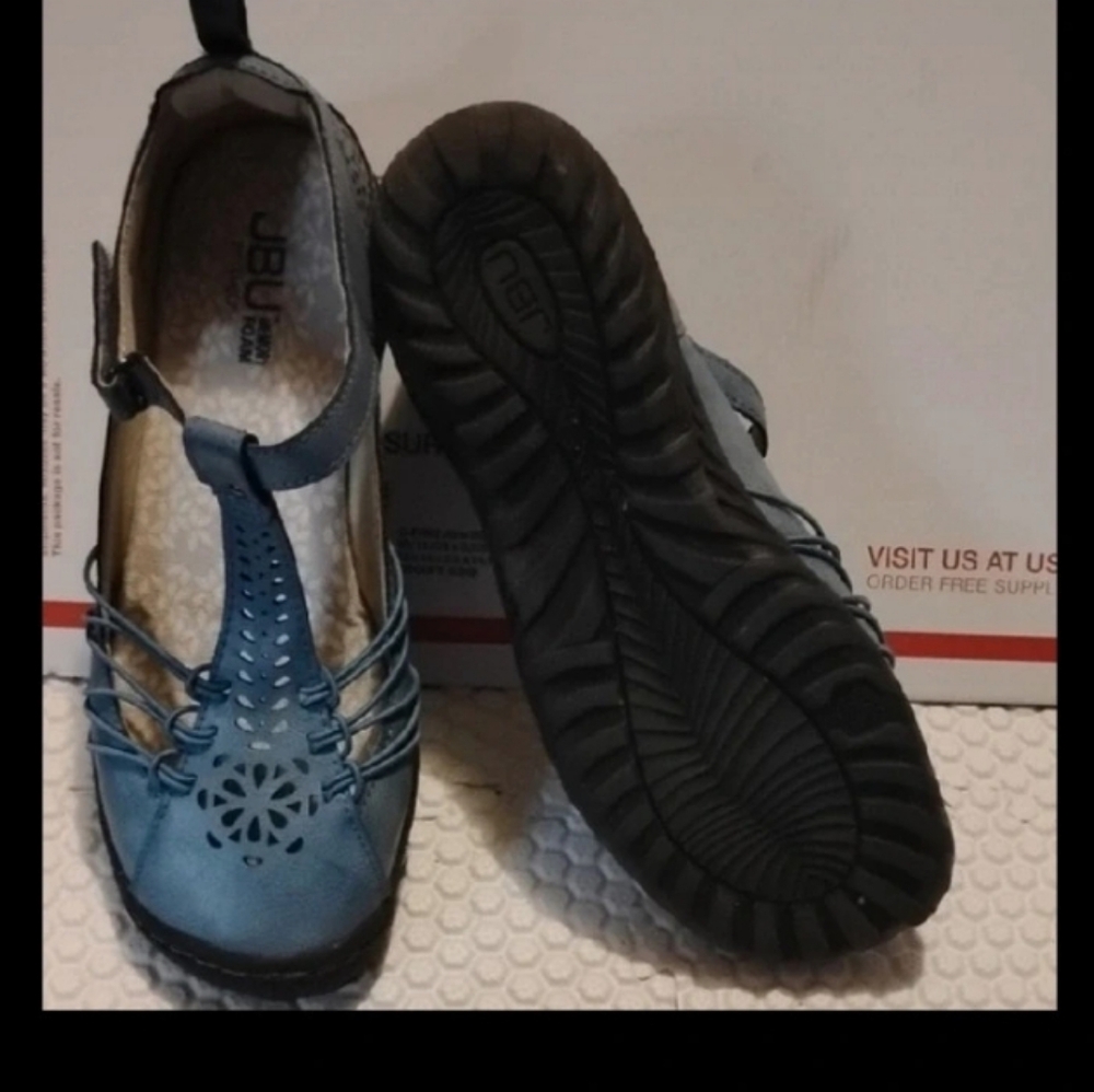 Jambu Blue Women's Flats with Cutout Design